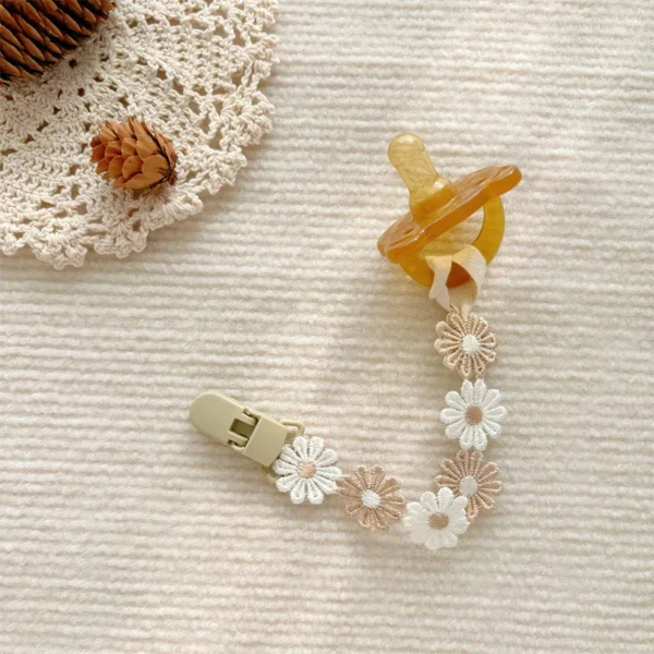 Little Daisy Baby Pacifier Clips Pacifier Chain Nipple Bracket Holder for Nipples Toddler Girl Baby Shower Gift Baby Accessories - Image 3
